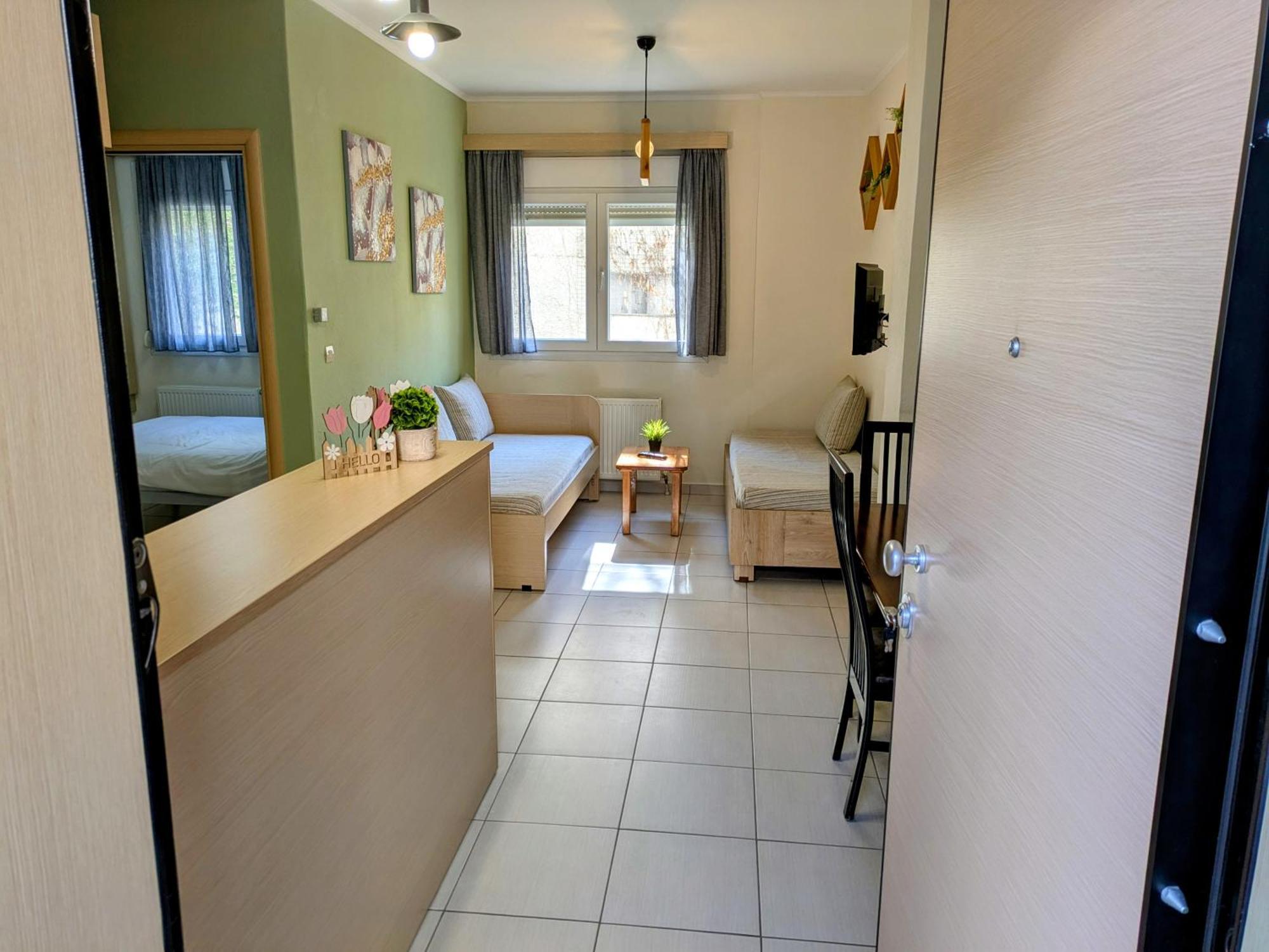 Elpida'S Houses 1 Private Parking テッサロニキ エクステリア 写真